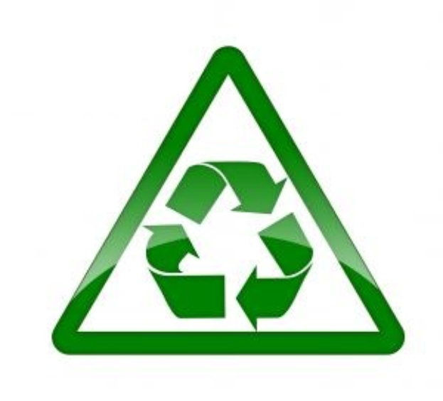 Grüne Dreiecke mit weißem Hintergrund, das eine grüne Recycling-Symbol in der Mitte enthält.
