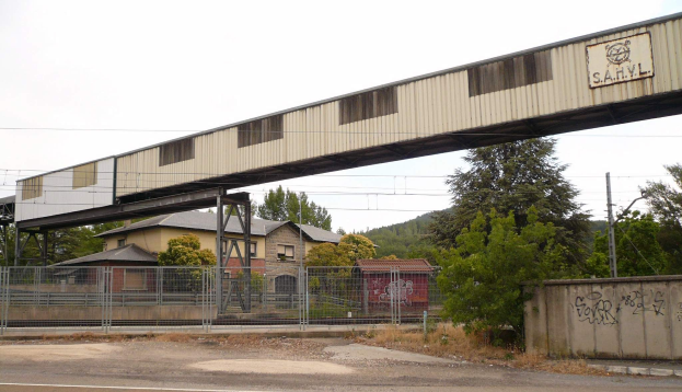 Leichtsinn auf der Müngstener Brücke hat teure Folgen: Polizei und Stadtverwaltung verhängen Kostenbescheide gegen die Täter