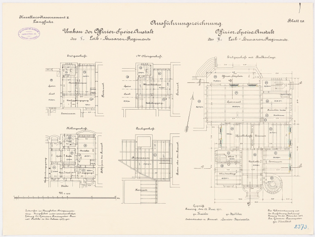 Schwarz-weißer Architekturentwurf des ehemaligen Bundeskanzleramts mit detaillierter Planung und Anmerkungen.