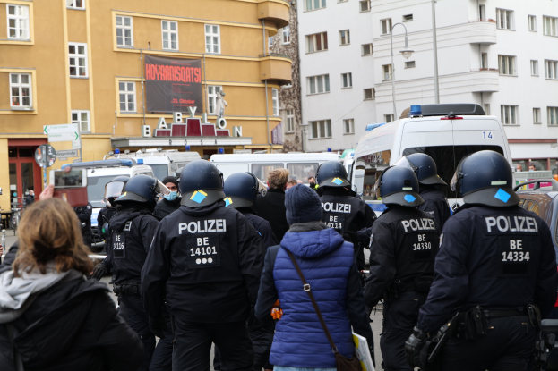 POL-GT: Zeitplan des Vorfalls am 1. Mai - Eine Festnahme nach einer Rangelei unter Männern