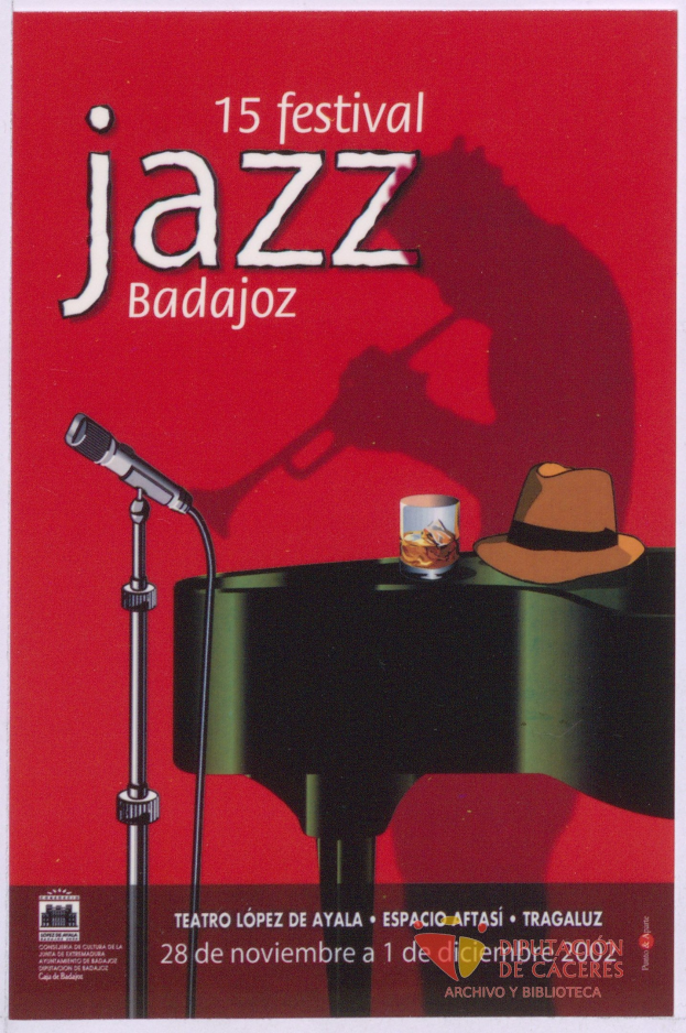 Plakat für das 15. Festival Jazz Badajoz mit Mikrofon, Hut und Glas auf einem Tisch, mit Text über das Ereignis.