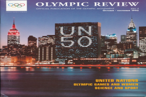 Ein Buch mit dem Titel "Olympic Review Official Publication of the Olympic Movement" mit einer Stadtansicht auf dem Cover, die Gebäude, Lichter und Wasser zeigt, und dem Text "United Nations Olympic Games and Women Science and Sport".