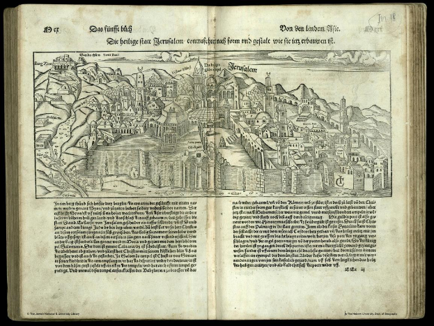 Offenes Buch mit einer Stadtillustration auf schwarzem Hintergrund, aus der Jüdischen Nationalbibliothek, mit Text und Bildern.