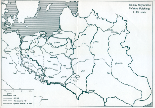 Ein Plakat mit einer Karte von Polen und dem Umfang des polnischen Reichs, versehen mit Text und Zahlen.
