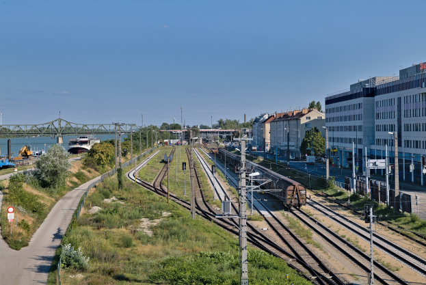 RE 47 und S7: Emissionsfreie Antriebs-technologie genehmigt im Regionalrat