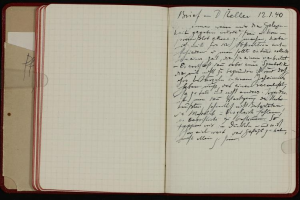 Ein offenes Tagebuch mit handgeschriebenem Text, das einem toten deutschen Soldaten aus dem Zweiten Weltkrieg gehört.